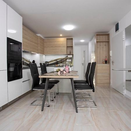 Апартамент За Гости Ивви-1 Daire Burgaz Dış mekan fotoğraf